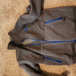 Boys M North face fleece zip up